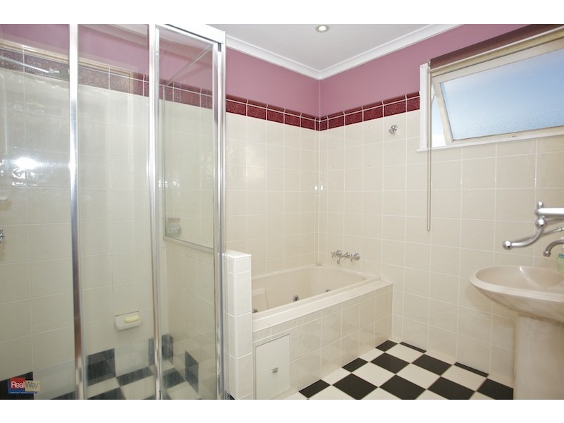 39 Windsor Street, Margate QLD 4019