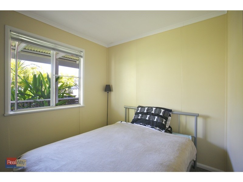 60 Turner Street, Scarborough QLD 4020