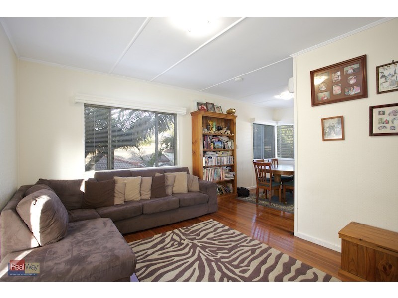 29 Ewan Street, Margate QLD 4019