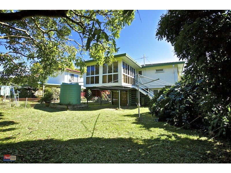 10 Tuggan Street, Mitchelton QLD 4053