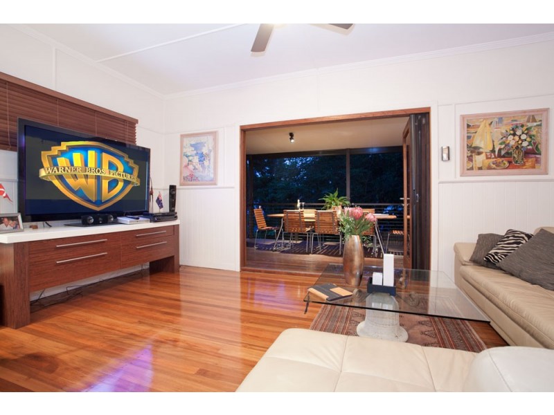 42 Gerald Avenue, Clontarf QLD 4019