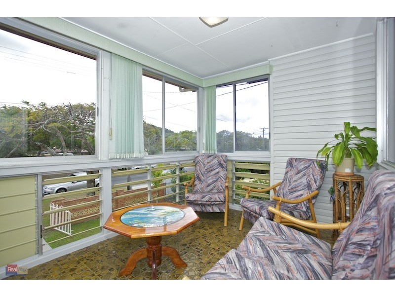 17 Centaur Street, Redcliffe QLD 4020