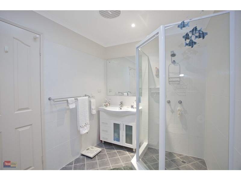 3/61 Ellen Street, Woody Point QLD 4019