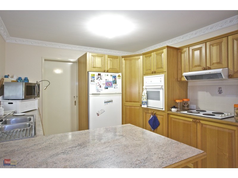 23 Melaleuca Crescent, Rothwell QLD 4022