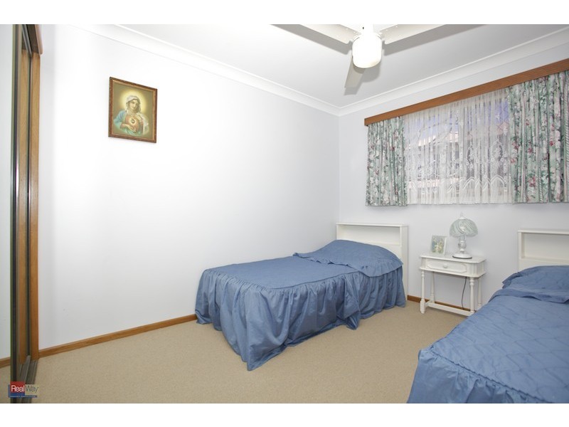 2 Murphy Street, Scarborough QLD 4020