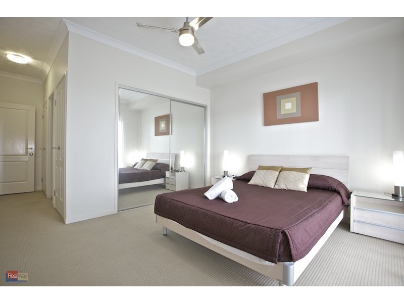 8/41 Anzac Avenue, Redcliffe QLD 4020