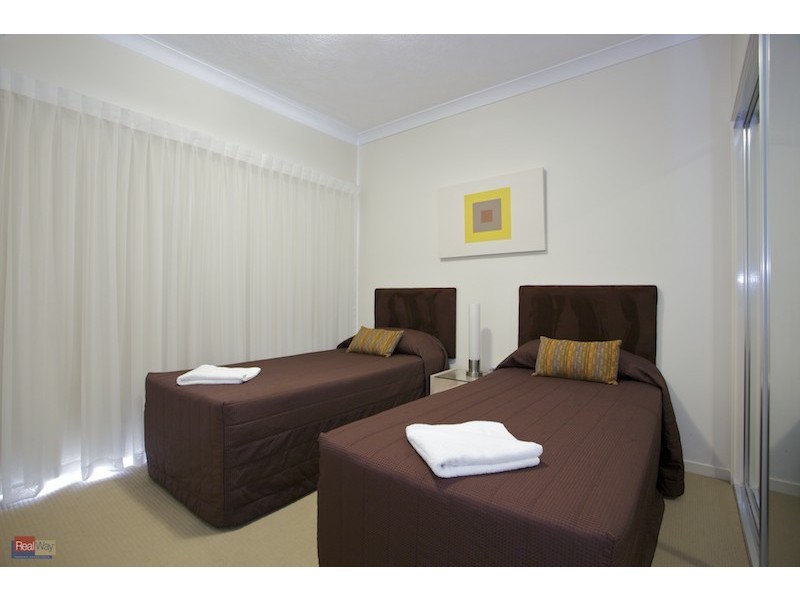 8/41 Anzac Avenue, Redcliffe QLD 4020