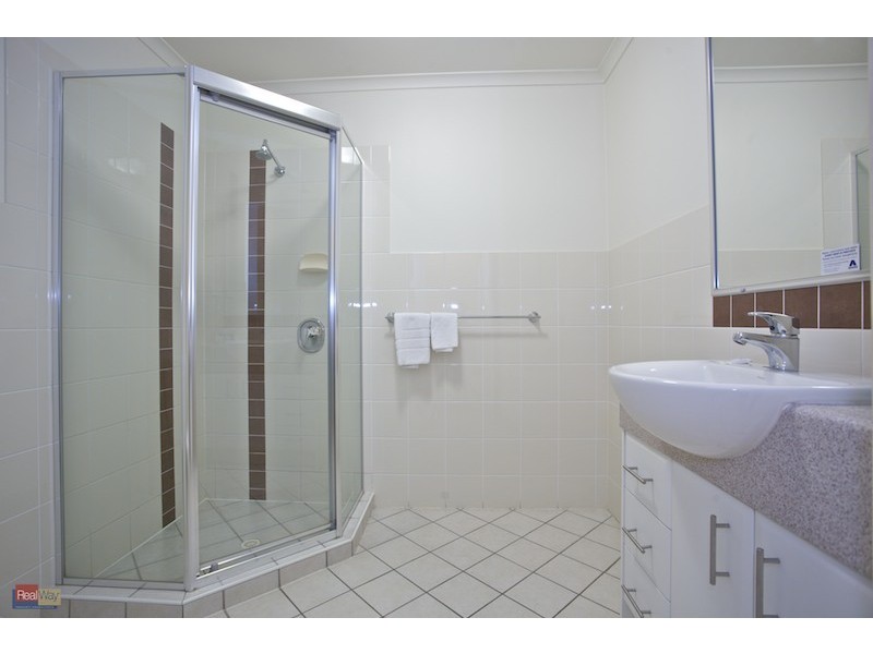 8/41 Anzac Avenue, Redcliffe QLD 4020