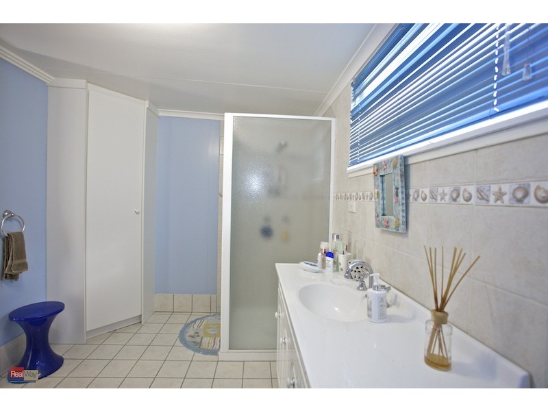 1 Disraeli Street, Margate QLD 4019