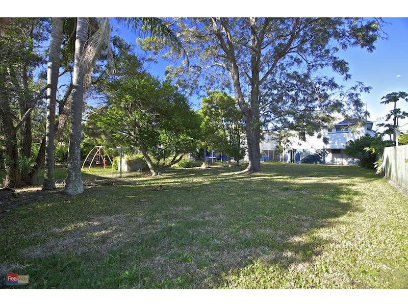 1 Disraeli Street, Margate QLD 4019