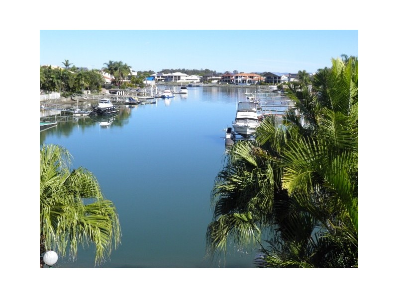 12 Nautilus Court, Newport QLD 4020