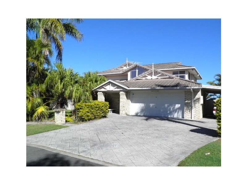 12 Nautilus Court, Newport QLD 4020