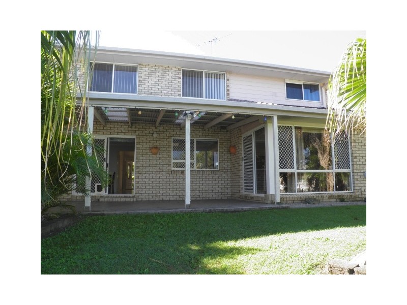 12 Nautilus Court, Newport QLD 4020