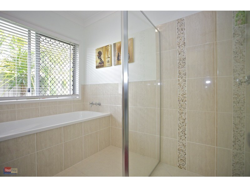 23 Lionheart Crescent, Newport QLD 4020