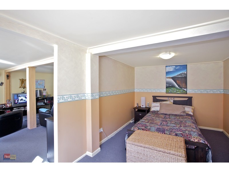 30 Shields Street, Redcliffe QLD 4020