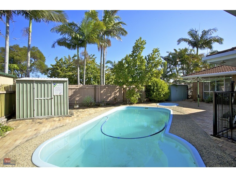 53 Gerald Avenue, Clontarf QLD 4019