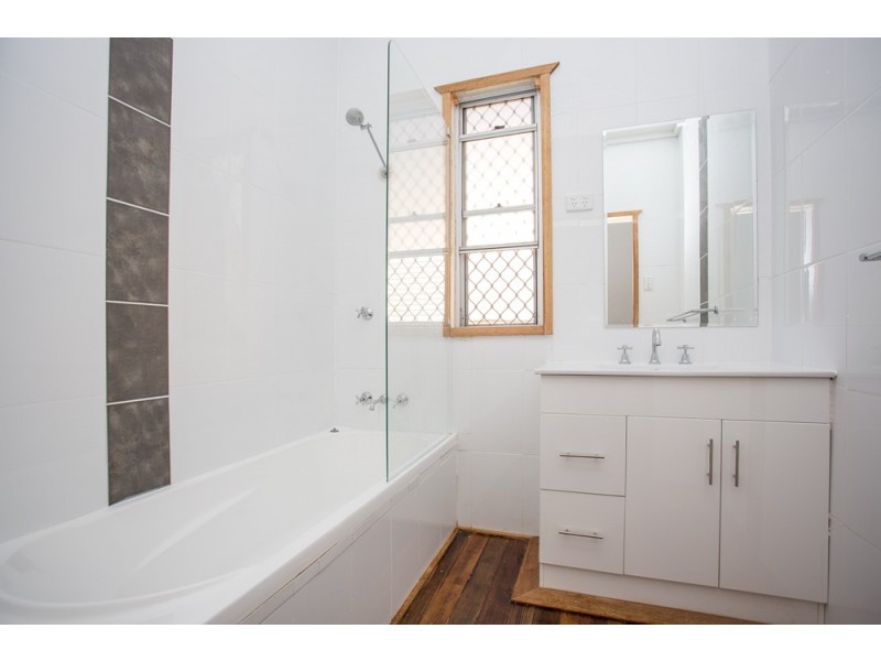 23 View Street, Woody Point QLD 4019