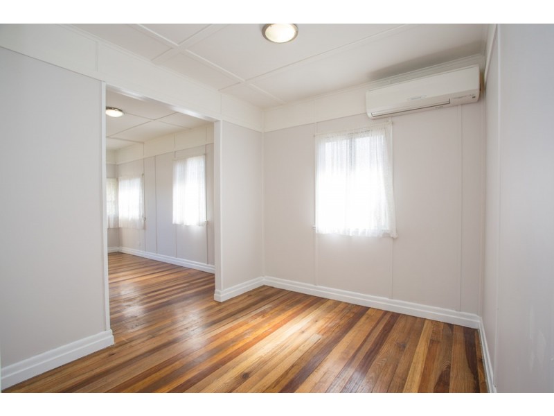 23 View Street, Woody Point QLD 4019