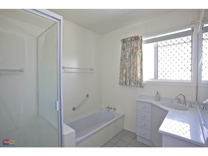 6 Clifford Street, Woody Point QLD 4019