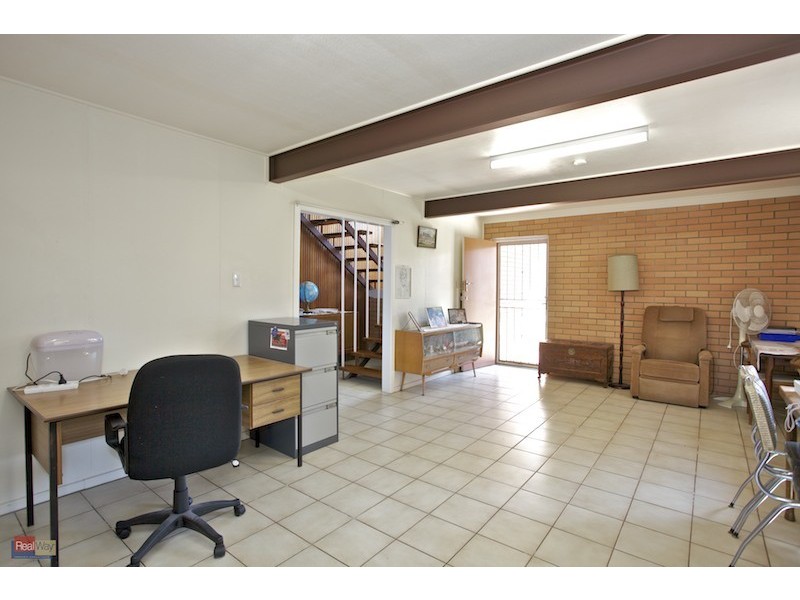 6 Clifford Street, Woody Point QLD 4019