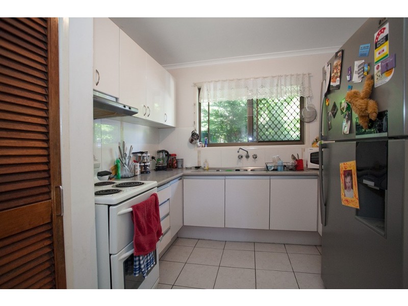 5 Sutherland Street, Redcliffe QLD 4020