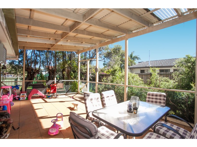 5 Sutherland Street, Redcliffe QLD 4020