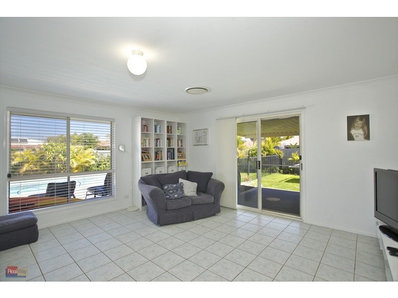9 Gale Street, Redcliffe QLD 4020