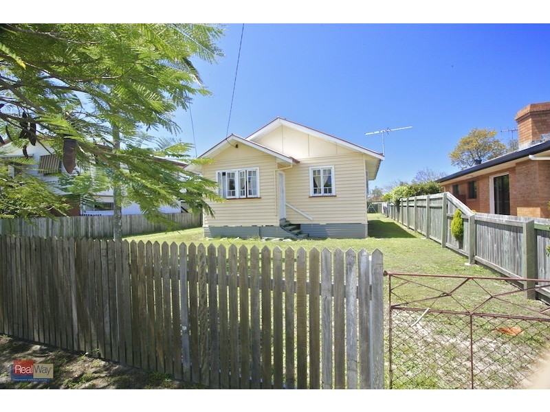 28 Turner Street, Scarborough QLD 4020