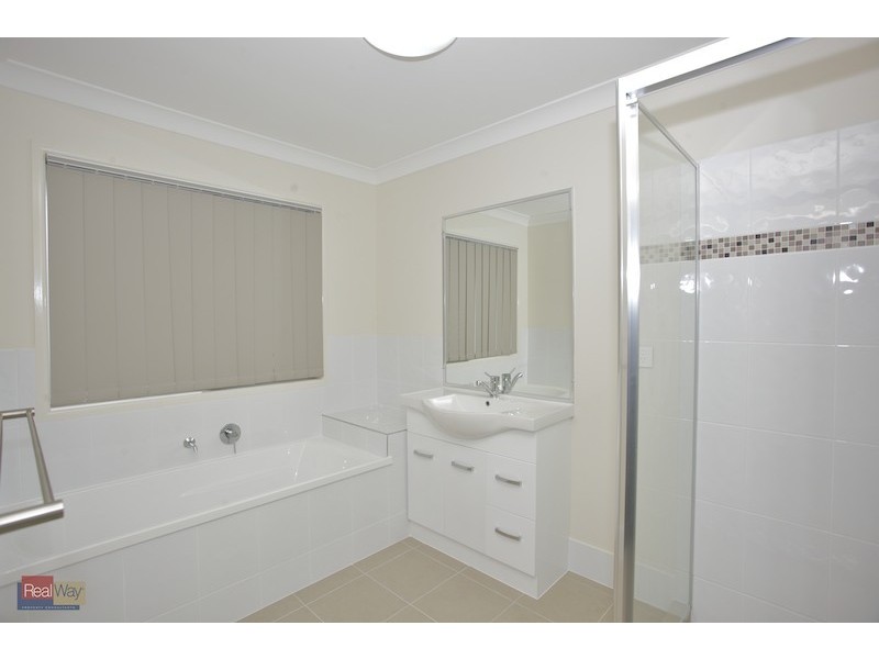 1/8 Tourmaline Circuit, Mango Hill QLD 4509