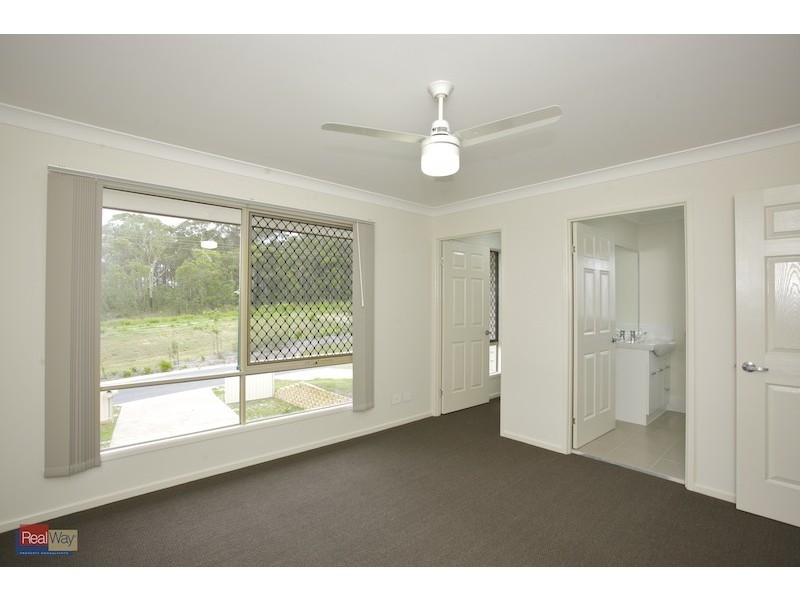 1/8 Tourmaline Circuit, Mango Hill QLD 4509