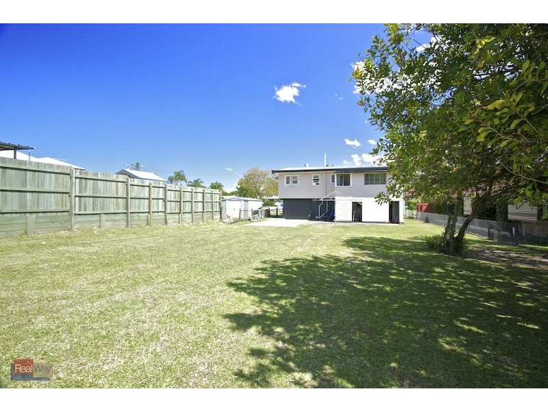1 Long Street, Clontarf QLD 4019