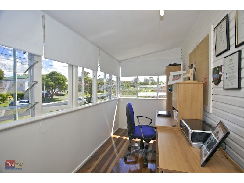 1 Long Street, Clontarf QLD 4019