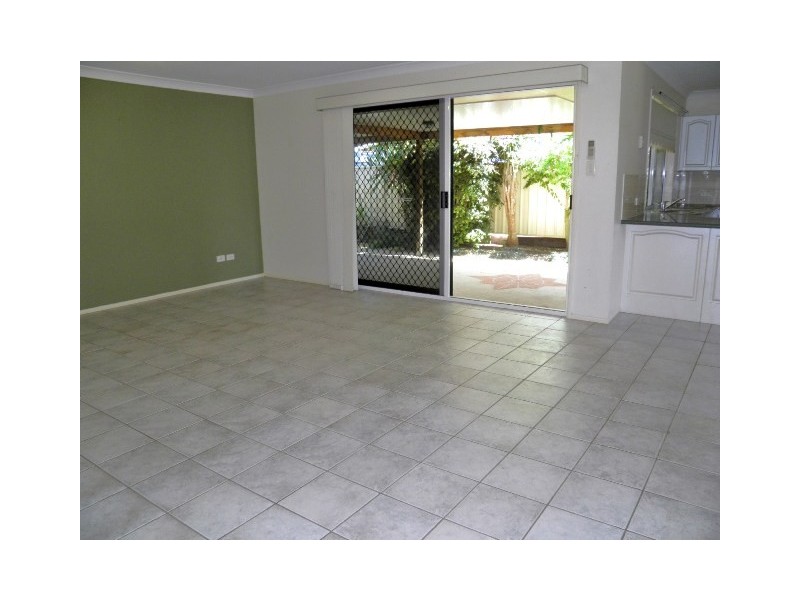 123 Maine Road, Clontarf QLD 4019