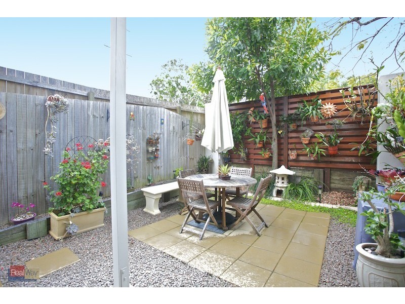 1/17  Shields Street, Redcliffe QLD 4020