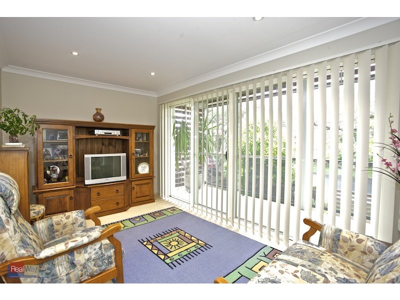 1/17  Shields Street, Redcliffe QLD 4020