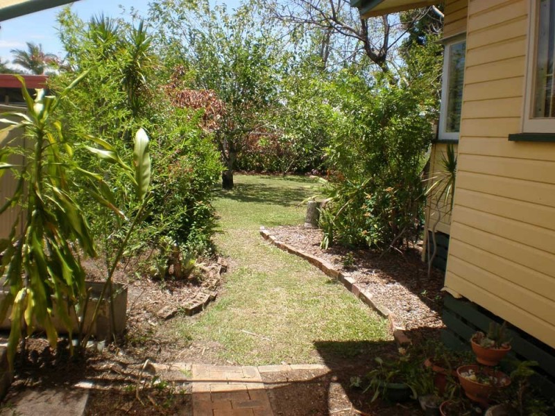 70 Steven Street, Redcliffe QLD 4020