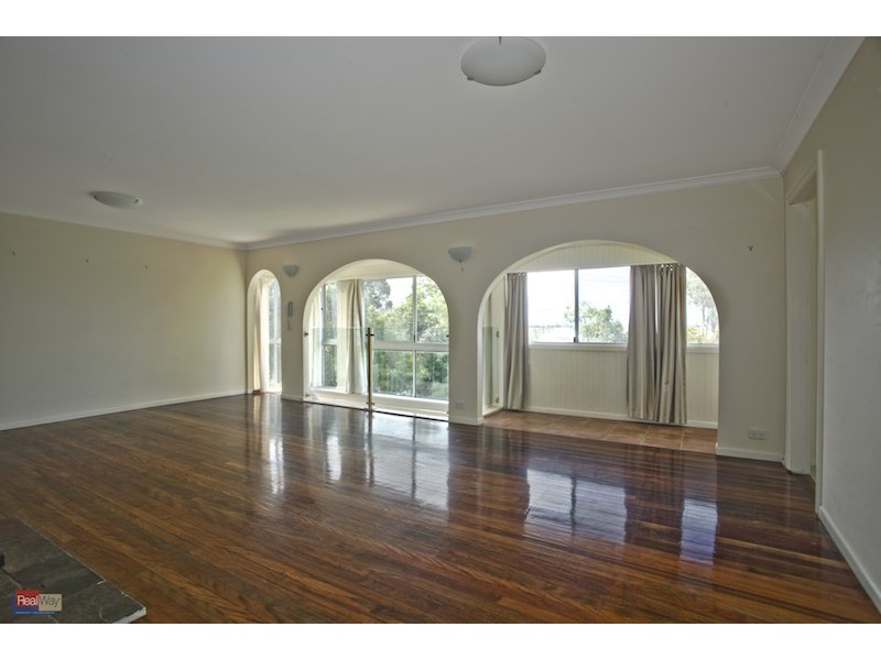 16 Killara Crescent, Kippa-ring QLD 4021