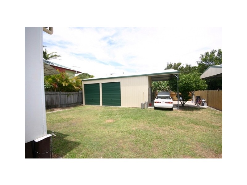 3 Collins Street, Woody Point QLD 4019