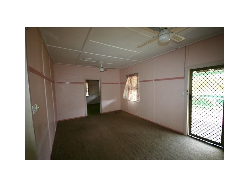 3 Collins Street, Woody Point QLD 4019