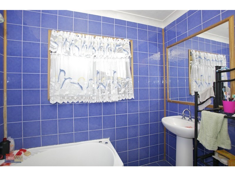 28  Houghton Avenue, Redcliffe QLD 4020