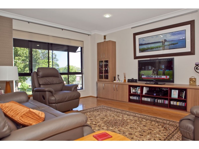 2/12 Wharf Street, Woody Point QLD 4019