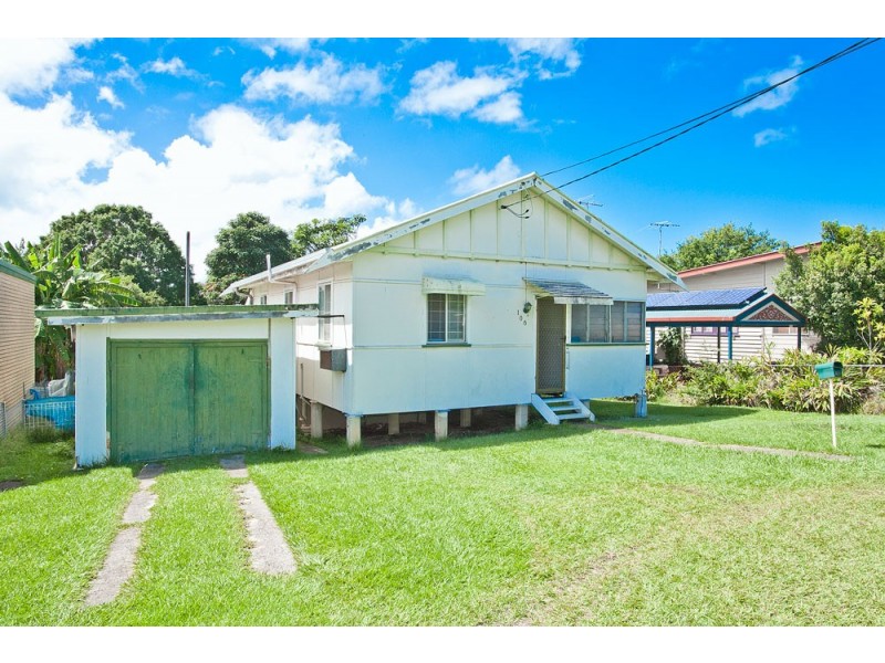 106 Thomas Street, Clontarf QLD 4019