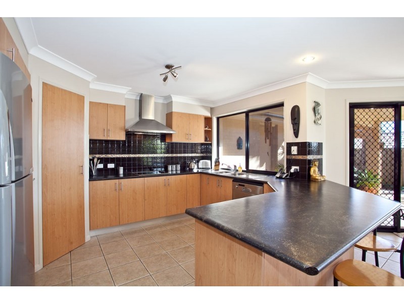 5 Poppel Court, Narangba QLD 4504