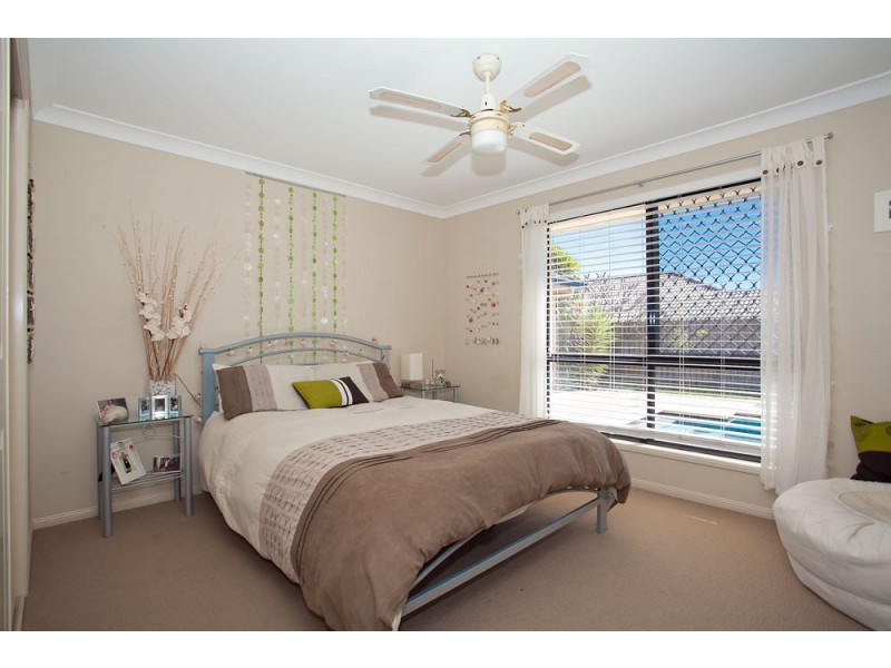 5 Poppel Court, Narangba QLD 4504