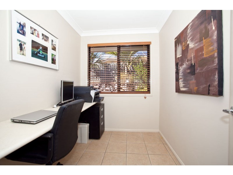 5 Poppel Court, Narangba QLD 4504