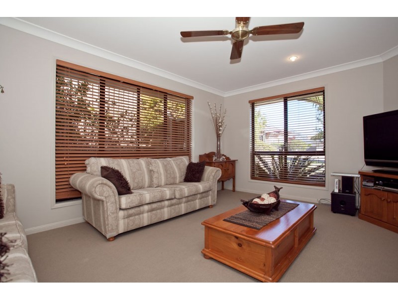 5 Poppel Court, Narangba QLD 4504
