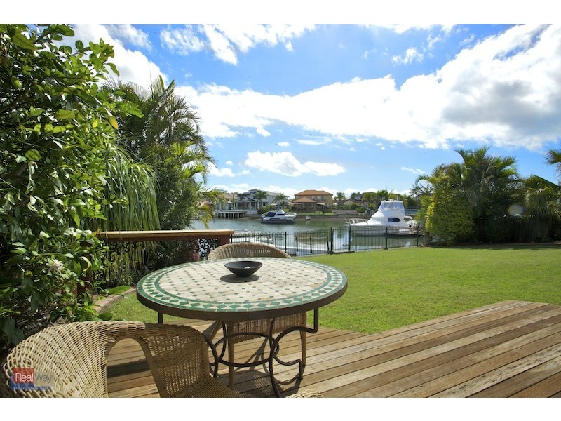 18 Intrepid Court, Newport QLD 4020