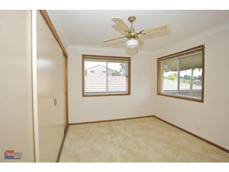 2 Selangor Place, Carina QLD 4152