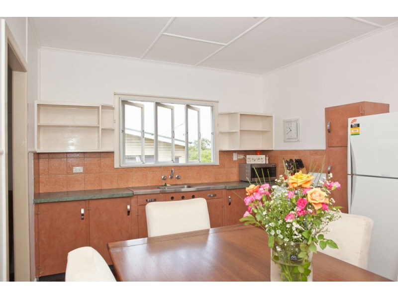 121 Victoria Avenue, Margate QLD 4019