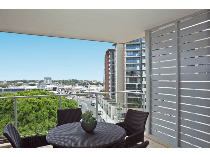 34/83 Marine Parade, Redcliffe QLD 4020
